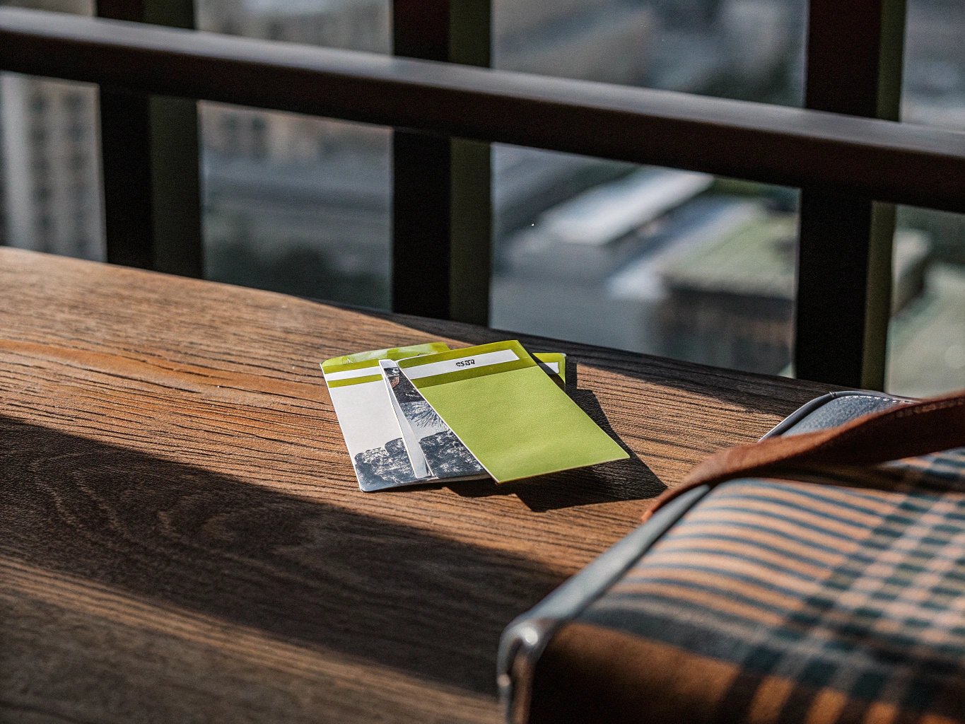 Rzeczywiste koszty podróżowania autobusami – bilety jednorazowe, karnety 7-dniowe, Aerobus