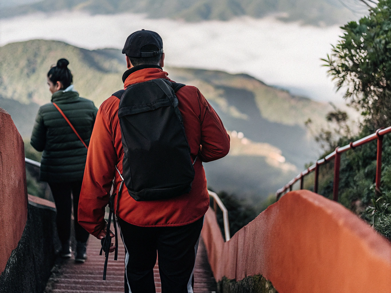 Dzień 1: Płaskowyż Paul da Serra, Rabaçal i las Fanal